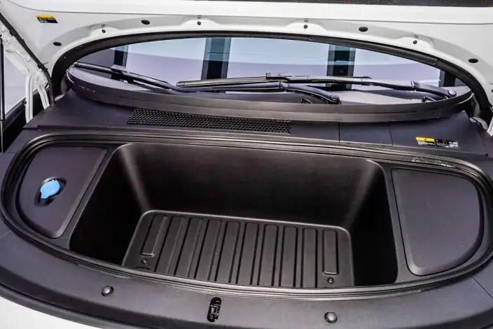Li Auto i6 2025 Model 2WD Standard Edition – фото 6