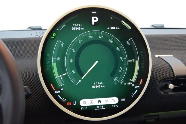 Electric MINI COOPER 2024 COOPER SE Artist – фото 16