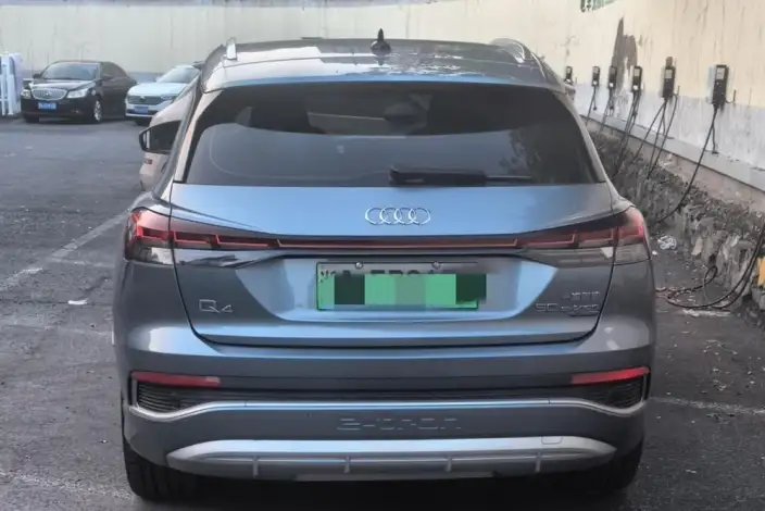 Audi Q4 e-tron 2023 Model 50 e-tron quattro Creative Edition