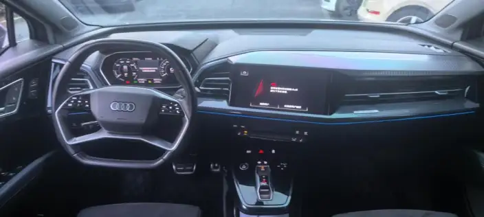 Audi Q4 e-tron 2023 Model 50 e-tron quattro Creative Edition – фото 8