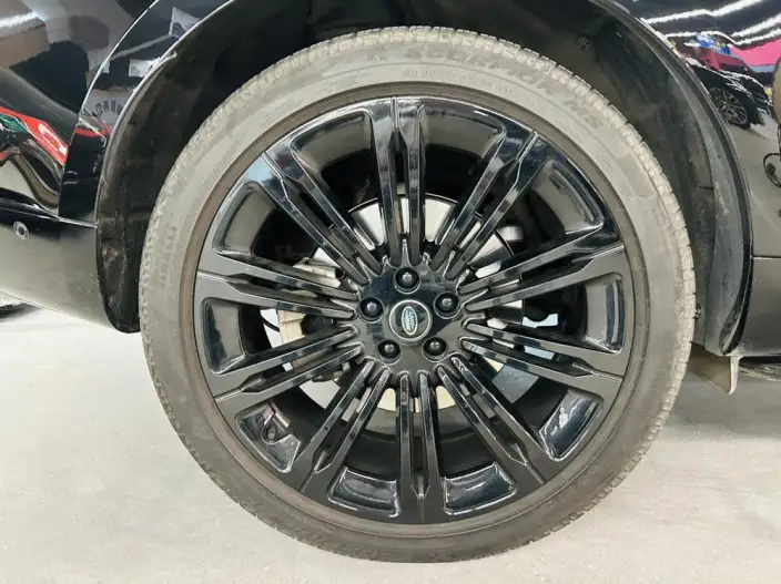 Range Rover 2025 Model 3.0 L6 400PS Shengshi Extended Edition – фото 8