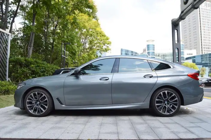 BMW 6 Series GT 2022 Model 630i M Sports Traveler Edition – фото 3