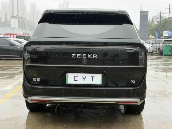 ZEEKR 9X 2025 Model Ultra Edition 70kWh VI seat – фото 5