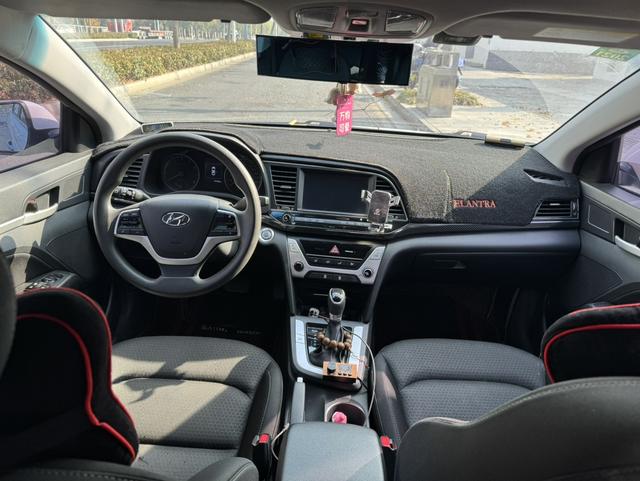 Hyundai Elantra AD 2016 1.6L Automatic Smart Elite – фото 8
