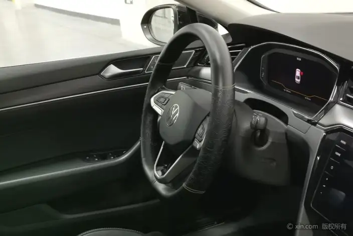 Volkswagen Magotan 2021 Model 330TSI DSG 30th Anniversary Memorial Edition – фото 8