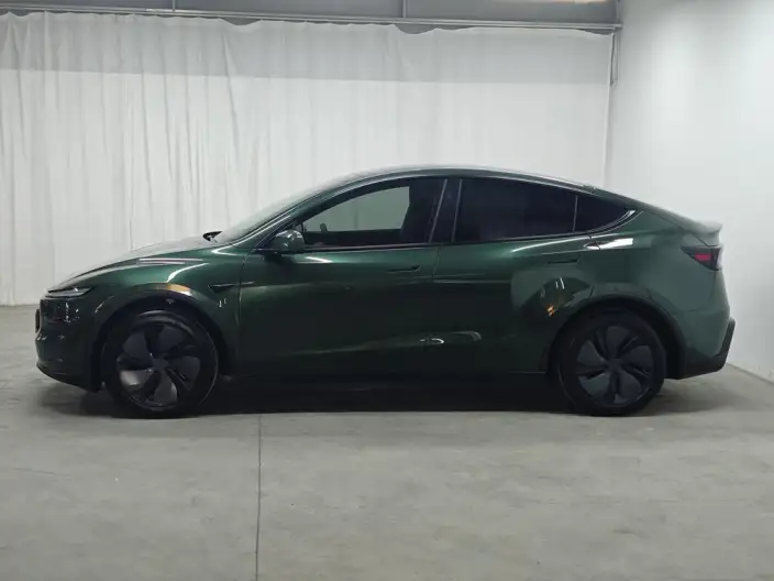 Model Y 2025 Model Rear-wheel drive version