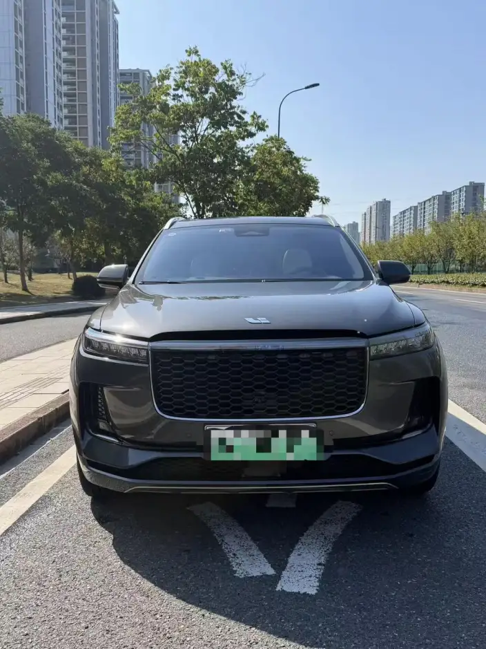 Li Auto ONE 2021 Model Extended Range 6 seat Edition