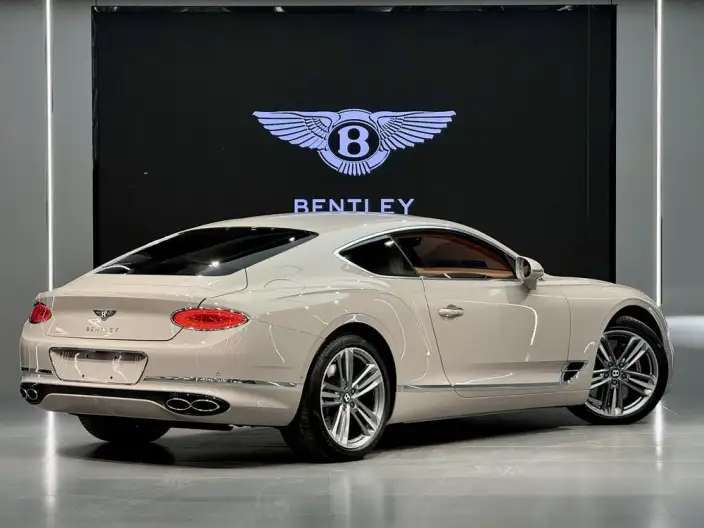 Continental 2024 Model 4.0T GT V8