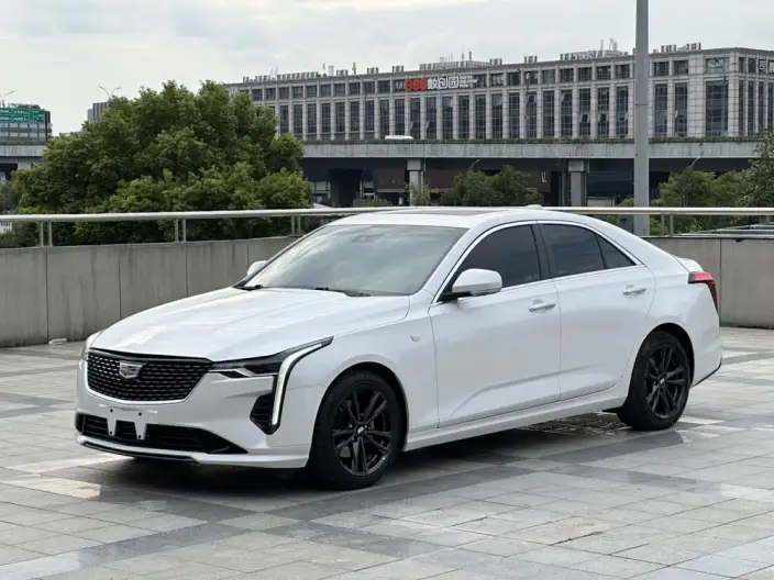 Cadillac CT4 2023 Model 28T Luxury Model