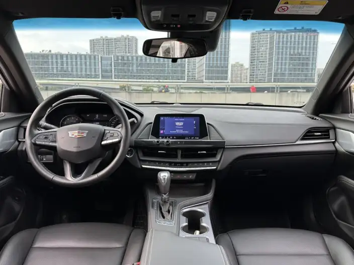Cadillac CT4 2023 Model 28T Luxury Model – фото 9