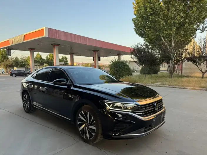 Volkswagen Passat 2023 Model 330TSI Deluxe Edition