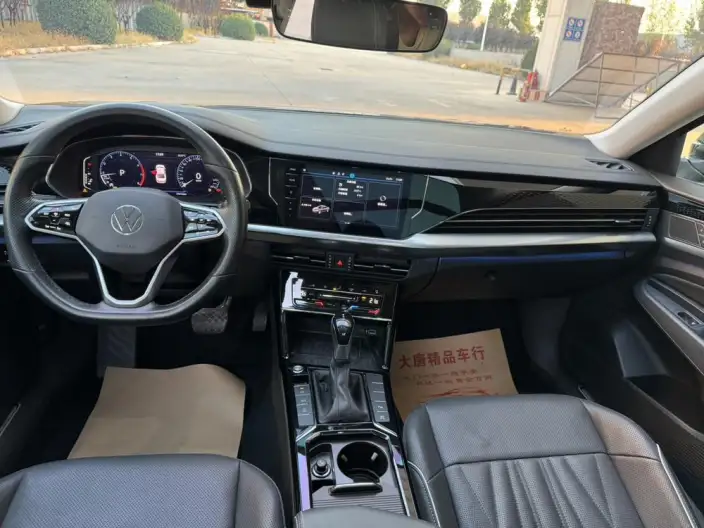 Volkswagen Passat 2023 Model 330TSI Deluxe Edition – фото 9