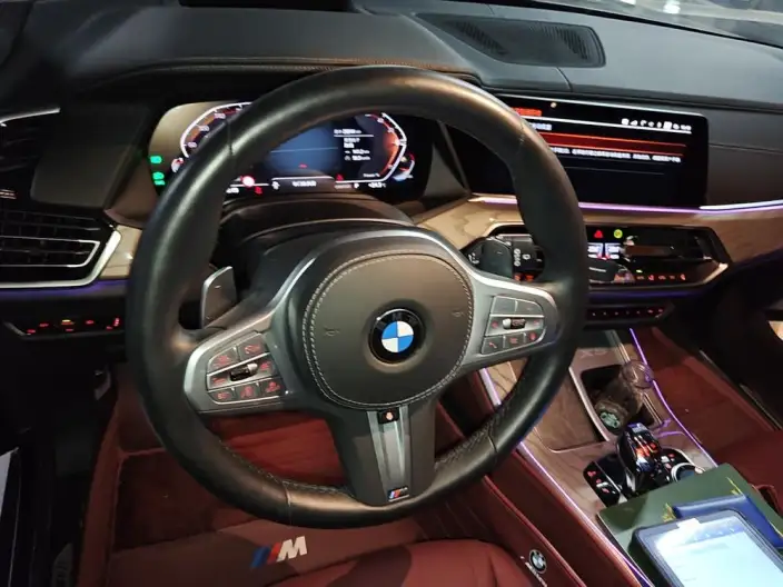 BMW X5 2022 Model Facelift xDrive 40Li Exclusive Model M Sports Set – фото 7