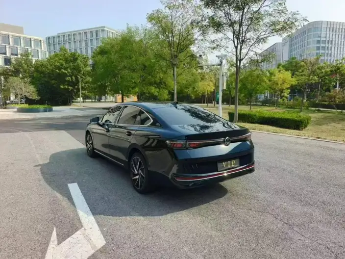 Volkswagen Magotan 2024 Model 380TSI Supreme Edition – фото 6