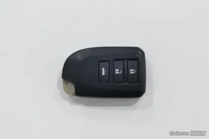 Toyota Vios 2022 Model 1.5L CVT 20th Anniversary Memorial Edition – фото 6