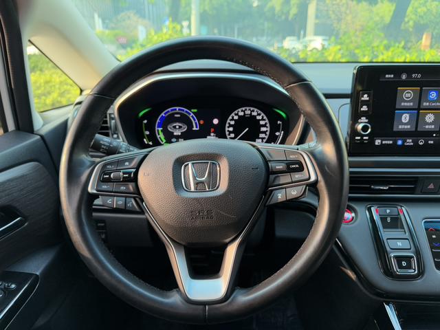 Honda Odyssey 2022 2.0L e:HEV Radiant Enjoy – фото 17