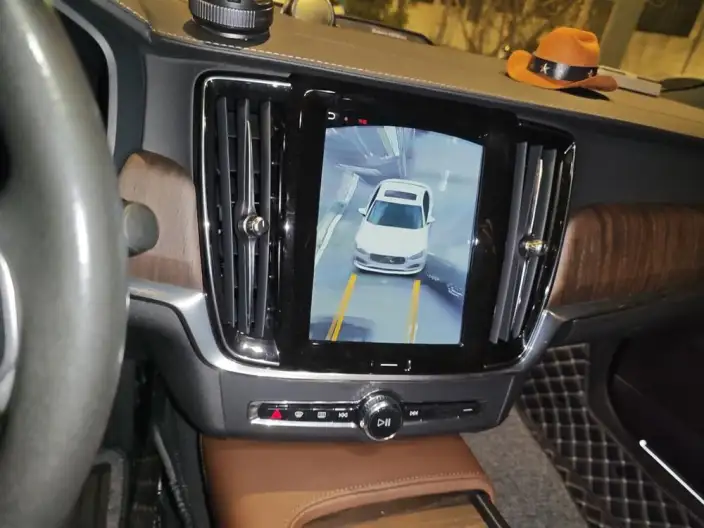 Volvo S90 2022 Model B5 Smart Range Deluxe Edition – фото 8