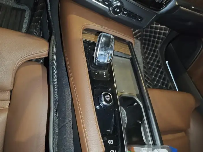 Volvo S90 2022 Model B5 Smart Range Deluxe Edition – фото 9