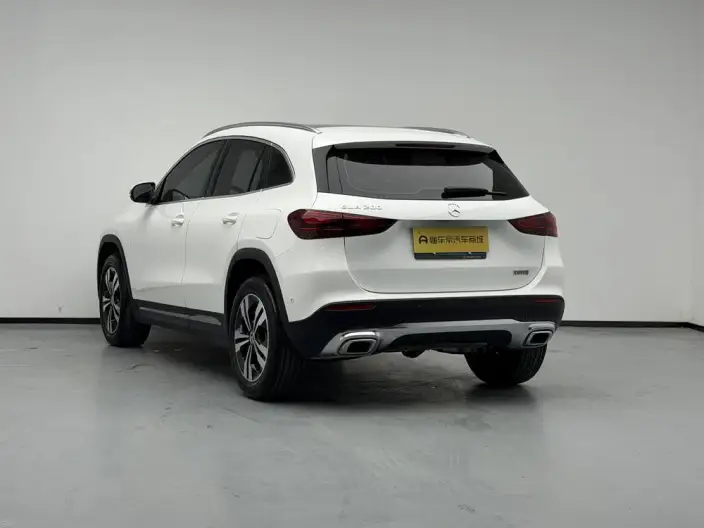 Mercedes-Benz GLA 2024 Model GLA 200 – фото 5