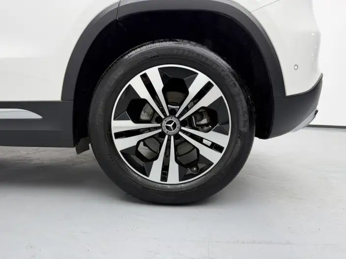 Mercedes-Benz GLA 2024 Model GLA 200 – фото 9