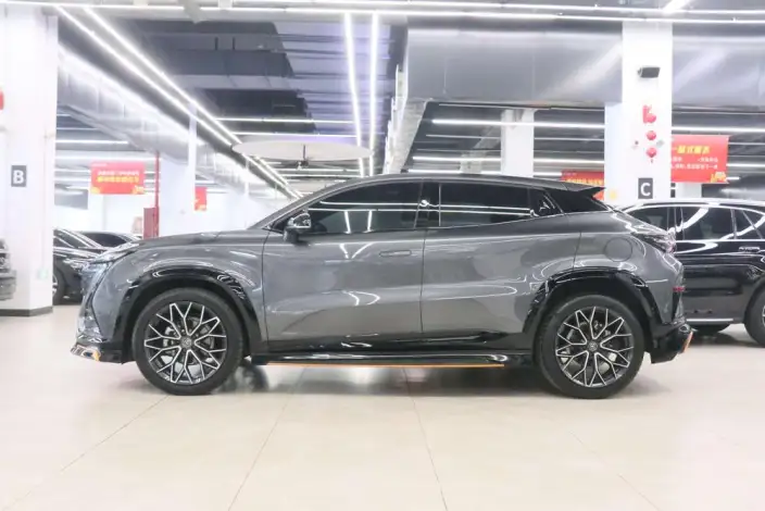 Changan UNI-T 2022 Model 1.5T Sports Edition Flagship Model