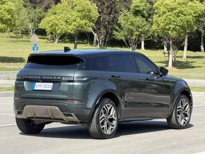 Range Rover Evoque 2022 Model Aurora L 249PS R-Dynamic Deluxe Edition – фото 7