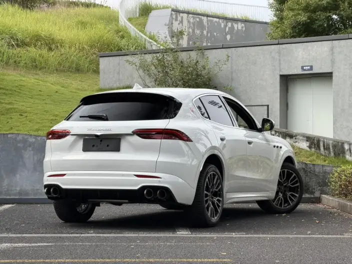 Grecale 2023 Model 2.0T GT – фото 6