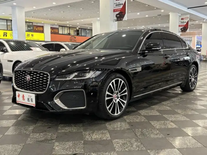 Jaguar XFL 2022 Model 2.0T P250 2WD Exclusive Deluxe Edition