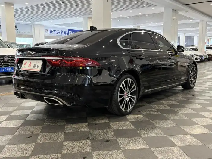 Jaguar XFL 2022 Model 2.0T P250 2WD Exclusive Deluxe Edition – фото 5