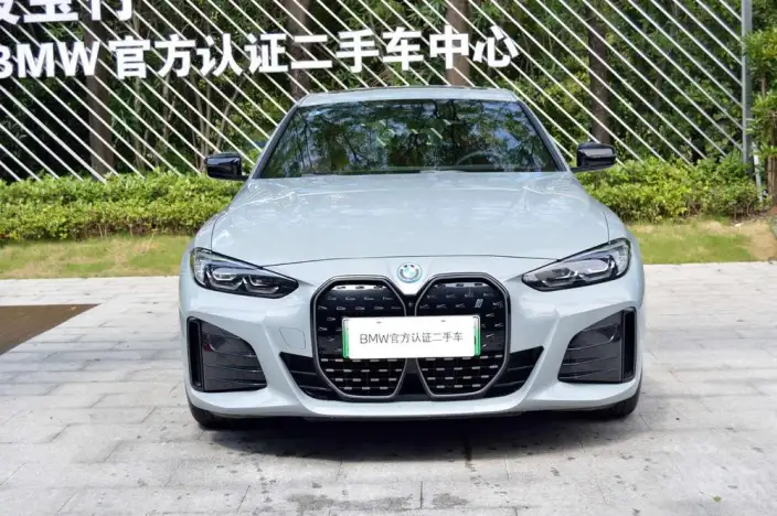 BMW i4 2023 Model eDrive40
