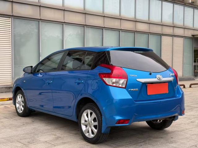 Toyota YARIS L Vios 2015 модификация 1.5E автоматическое Charm движение Edition – фото 4