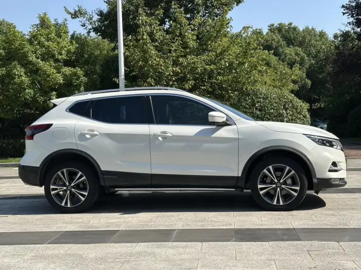 Nissan Qashqai 2022 Model 2.0L XV Prem. Deluxe Edition – фото 6