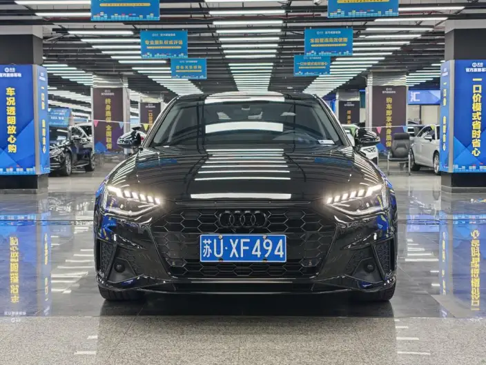 Audi A4 L 2022 Model 40 TFSI Luxury Dynamic Model – фото 2