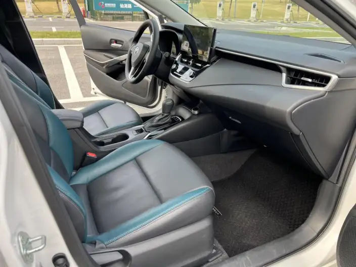 Toyota Corolla 2023 Model Intelligent Hybrid 1.8L E-CVT Elite Edition – фото 10