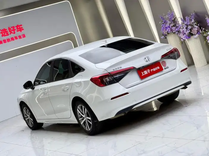 Honda Civic 2023 Model 240TURBO CVT Momentum Edition