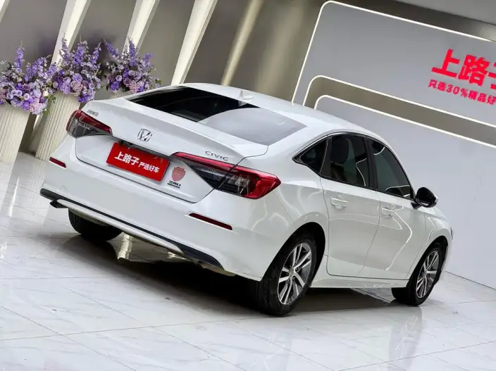 Honda Civic 2023 Model 240TURBO CVT Momentum Edition – фото 6