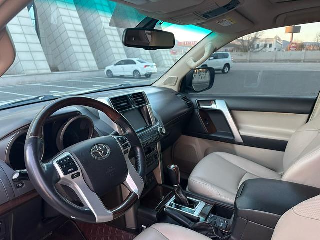 Toyota Prado 2010 модификация 4.0L автоматическое VX NAVI – фото 4