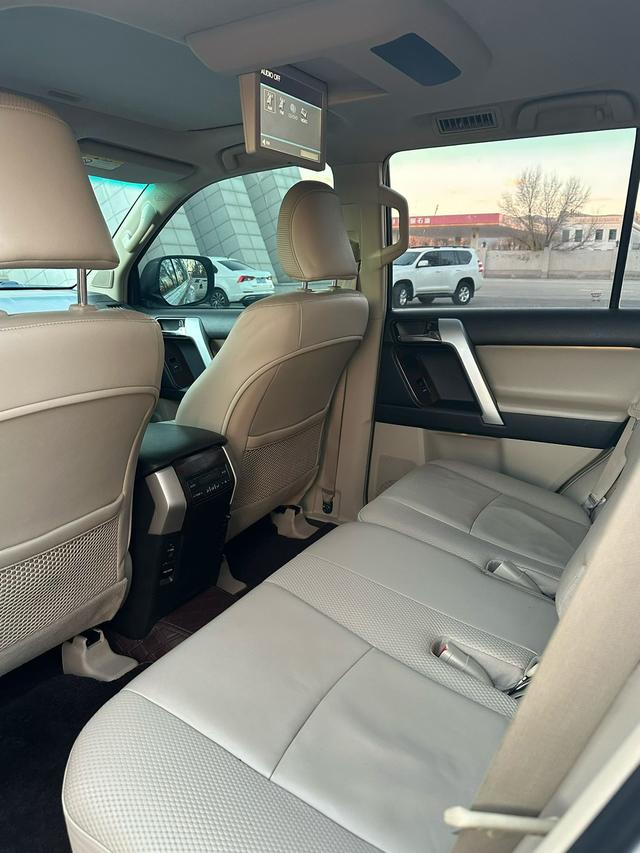 Toyota Prado 2010 модификация 4.0L автоматическое VX NAVI – фото 5