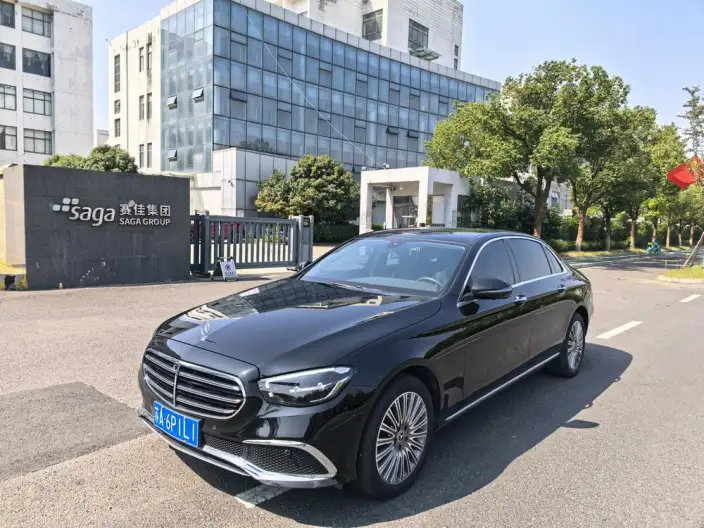 Mercedes-Benz E-Class 2022 Model Facelift II E 300 L Fashion Model sedan – фото 1