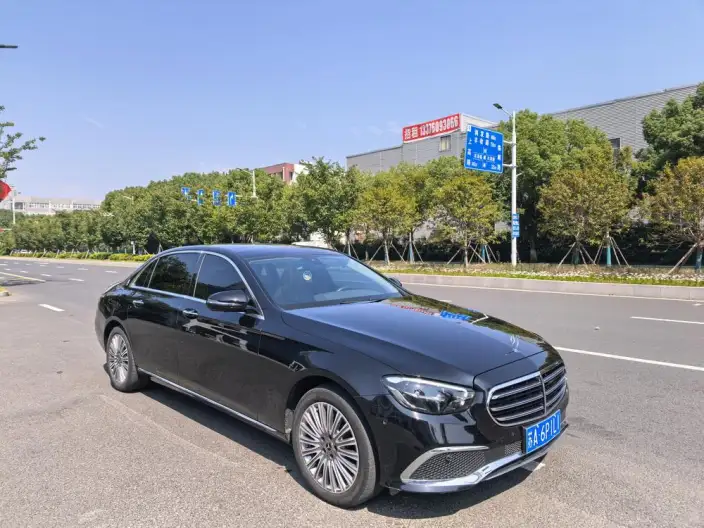 Mercedes-Benz E-Class 2022 Model Facelift II E 300 L Fashion Model sedan – фото 3
