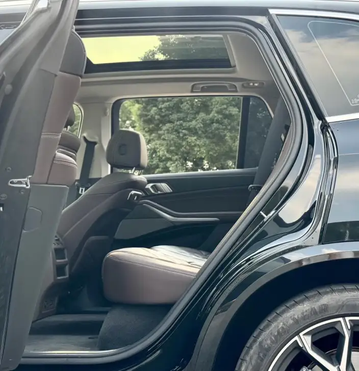 BMW X5 2023 Model xDrive30Li Exclusive Model M Sports Set – фото 8