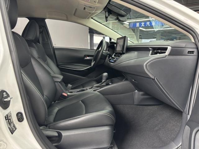Toyota Corolla 2022 Hybrid 1.8L E-CVT Pioneer Edition – фото 4