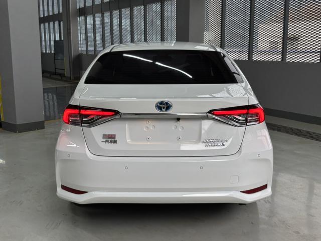 Toyota Corolla 2022 Hybrid 1.8L E-CVT Pioneer Edition – фото 14