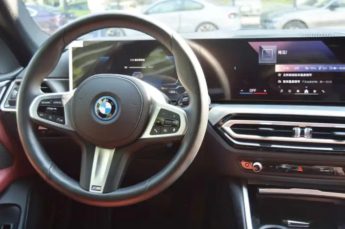 BMW i4 2023 Model eDrive40 – фото 10