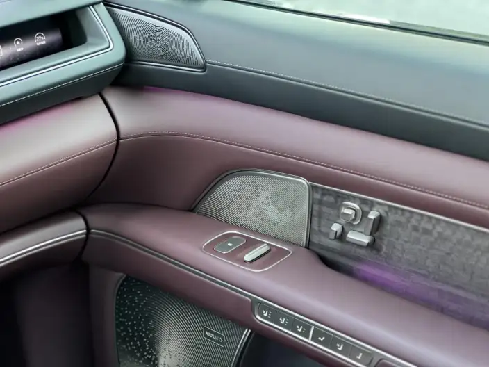 NIO ES8 2026 Model VI seat Executive Deluxe Edition – фото 8