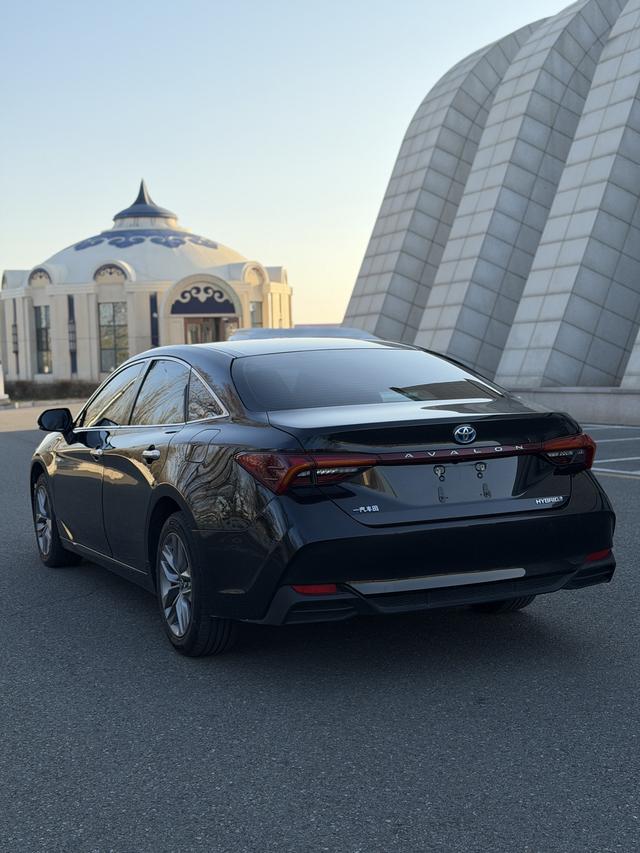 Toyota Avalon Модель 2019 года Hybrid 2.5L Deluxe Edition National V – фото 7