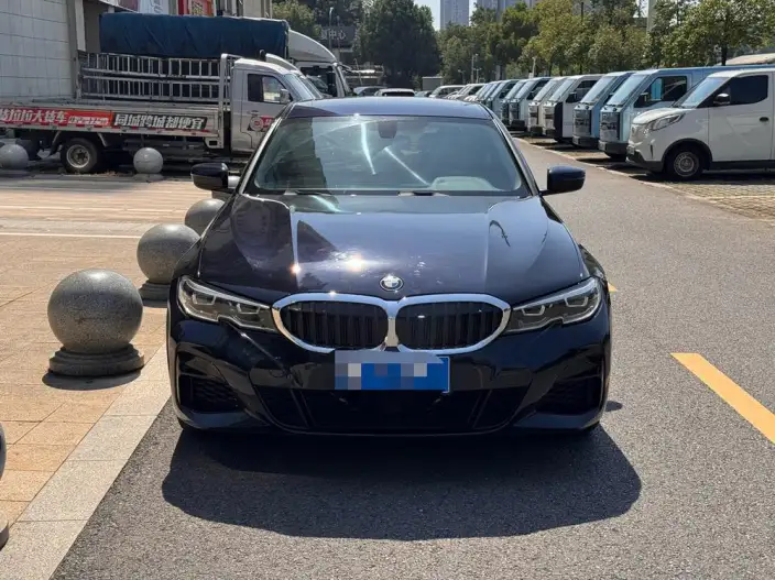 BMW 3 Series 2022 Model 320Li M Sports Set – фото 2