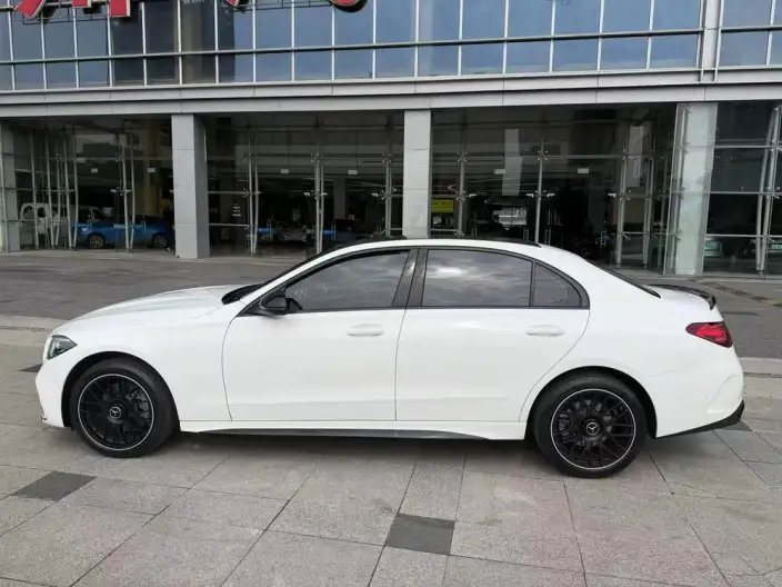 Mercedes-Benz C-Class 2023 Model Facelift II C 260 L Sports Edition – фото 4