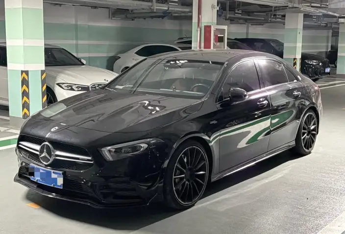 Mercedes-Benz A-Class AMG 2022 Model AMG A 35 L 4MATIC – фото 1