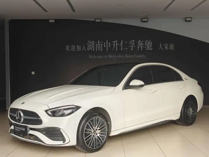 Mercedes-Benz C-Class 2024 Model C 260 L Sports Edition – фото 1